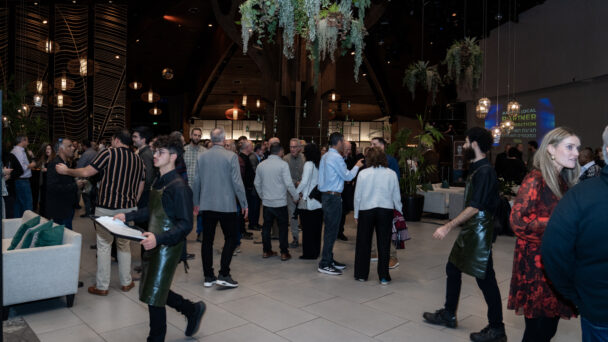 Festliches Dinner-Setup